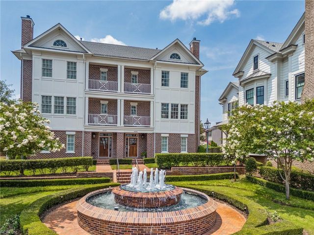 4056 Harlow ST, Virginia Beach, VA 23451