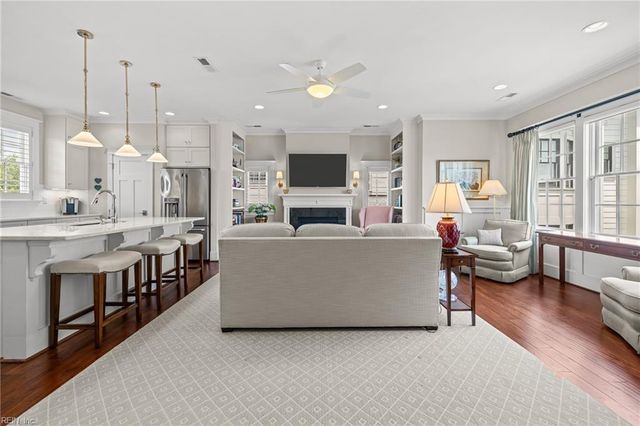 4056 Harlow ST, Virginia Beach, VA 23451