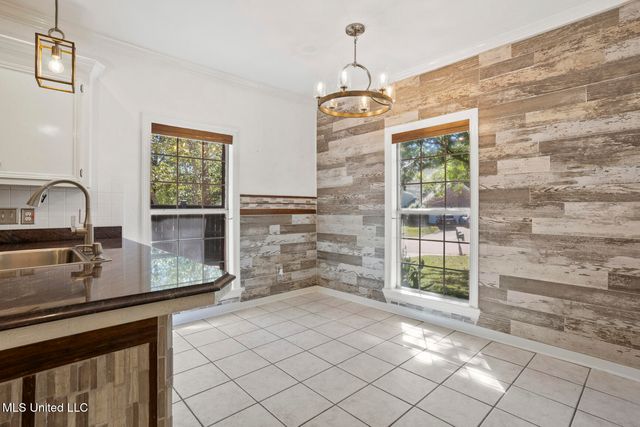 720 Woodgate Drive, Madison, MS 39110