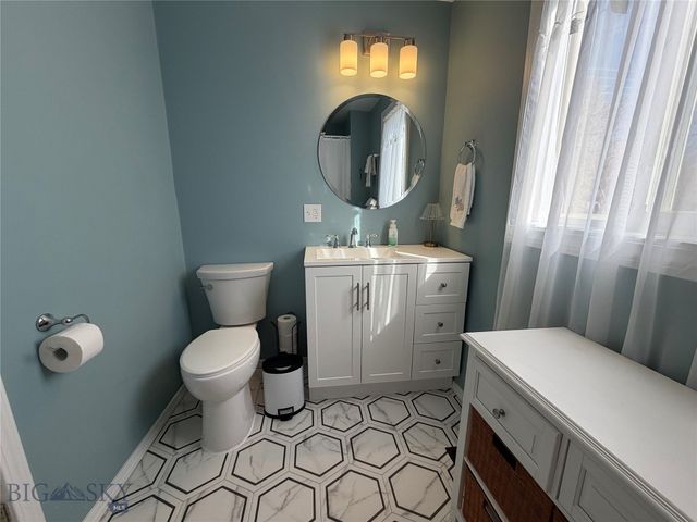 411 S 12th Street, Livingston, MT 59047