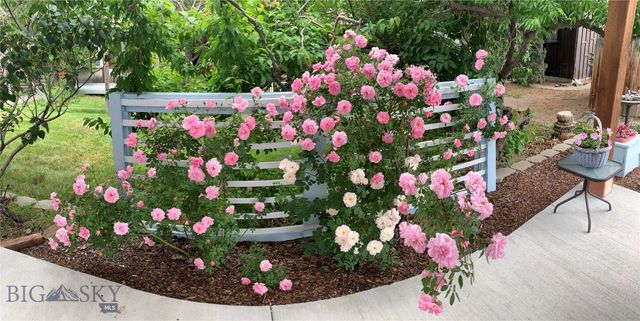 411 S 12th Street, Livingston, MT 59047