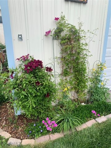 411 S 12th Street, Livingston, MT 59047