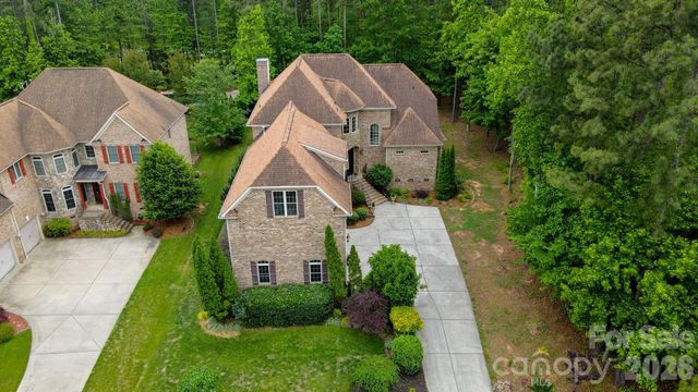 275 Palm Cove Way, York, SC 29745