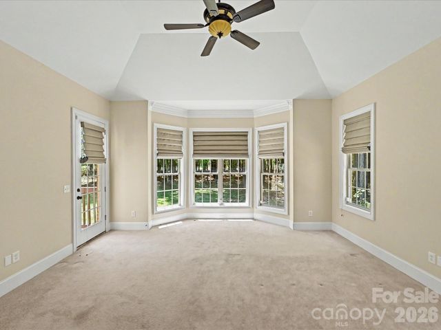 275 Palm Cove Way, York, SC 29745