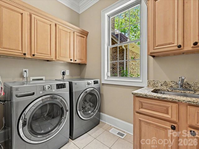275 Palm Cove Way, York, SC 29745