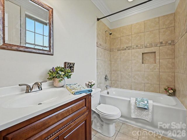 275 Palm Cove Way, York, SC 29745