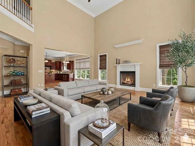 275 Palm Cove Way, York, SC 29745
