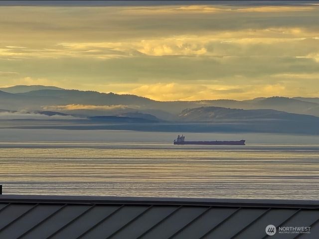 103 Island View Road, Port Angeles, WA 98362