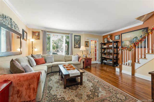 7718 83 Street, Glendale, NY 11385
