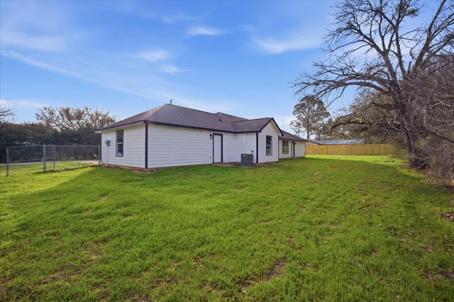 10140 Panawaka, Quinlan, TX 75169