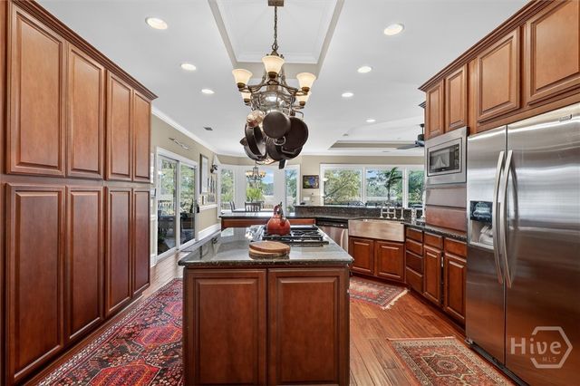 56 Mingarry Drive, Richmond Hill, GA 31324