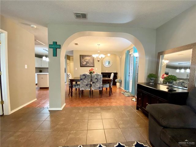 1500 Ruidoso Drive, Edinburg, TX 78541