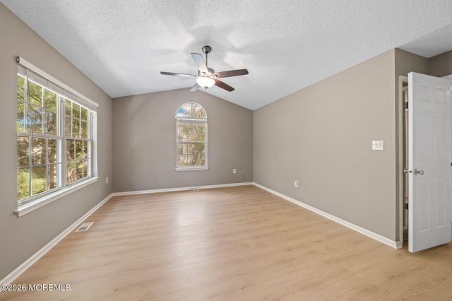43 Sapphire Lane 418, Franklin, NJ 08823