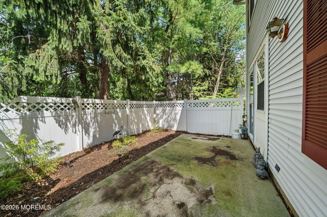 43 Sapphire Lane 418, Franklin, NJ 08823
