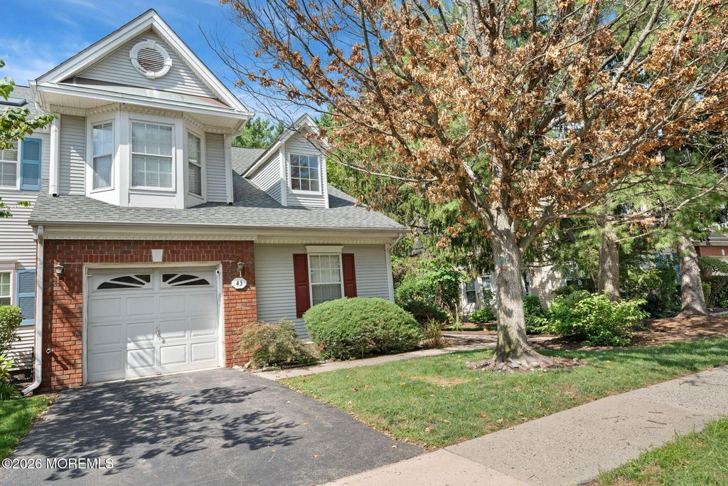 43 Sapphire Lane 418, Franklin, NJ 08823