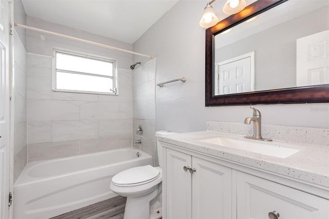 995 BARCLAY DRIVE, Cocoa, FL 32927