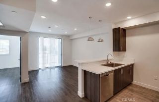 6015 Woodman Avenue 201, Van Nuys, CA 91401