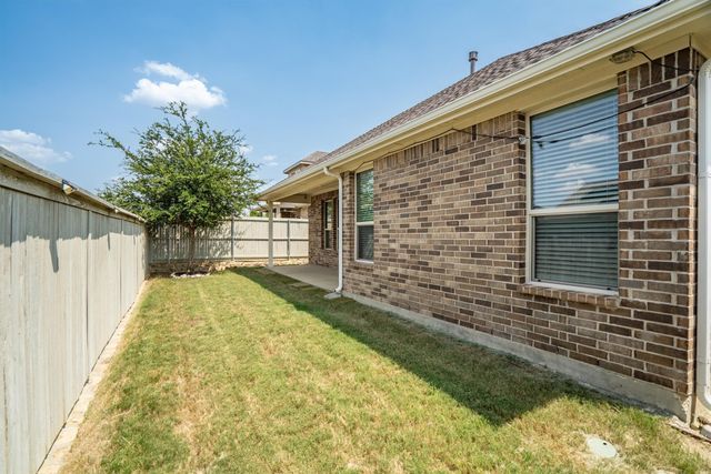 2304 Mockingbird Court, Northlake, TX 76247