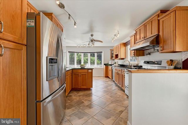 8216 THORNTON RD, Towson, MD 21204
