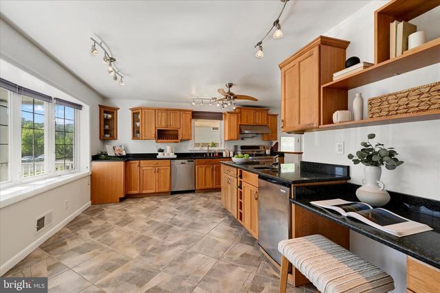 8216 THORNTON RD, Towson, MD 21204