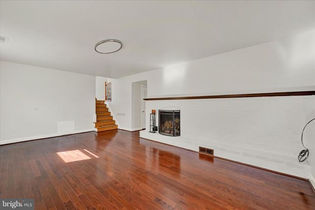 8216 THORNTON RD, Towson, MD 21204