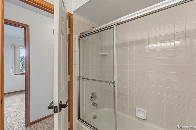 48053 Mill Creek Court, New Baltimore, MI 48047