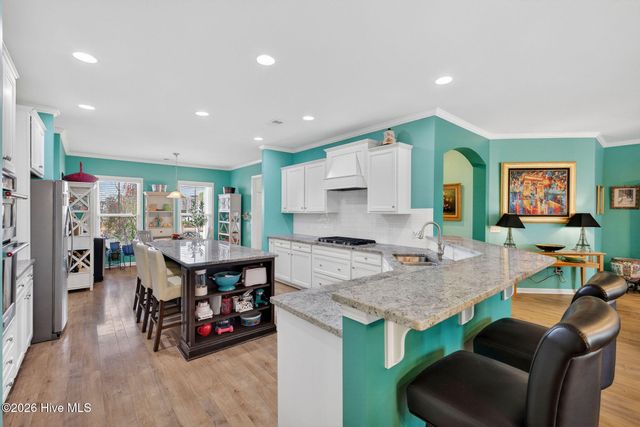 631 Lyrebird Avenue, Wilmington, NC 28412