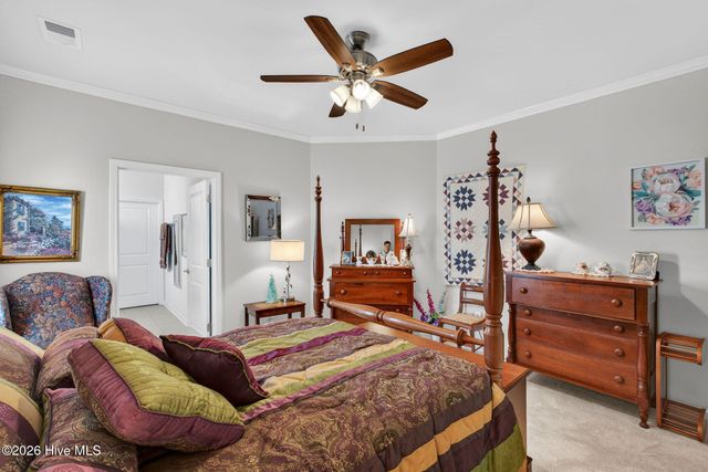 631 Lyrebird Avenue, Wilmington, NC 28412