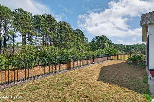 631 Lyrebird Avenue, Wilmington, NC 28412