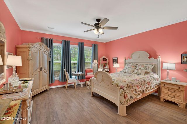 631 Lyrebird Avenue, Wilmington, NC 28412