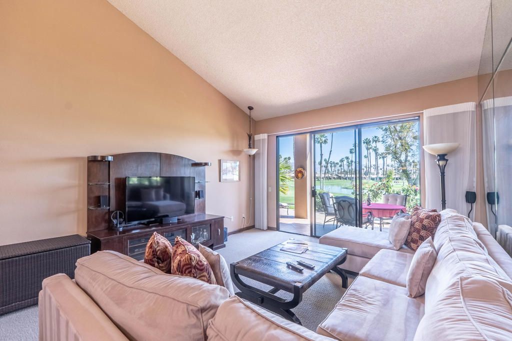 Image 13 of property listing at 76185 Sweet Pea Way, Palm Desert, CA 92211