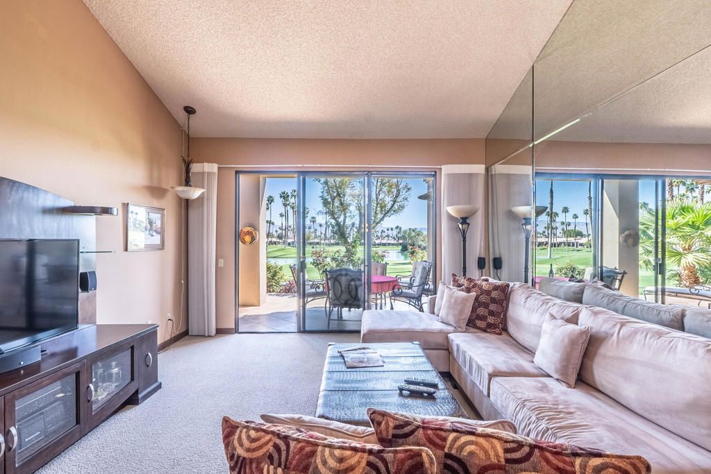 Image 3 of property listing at 76185 Sweet Pea Way, Palm Desert, CA 92211