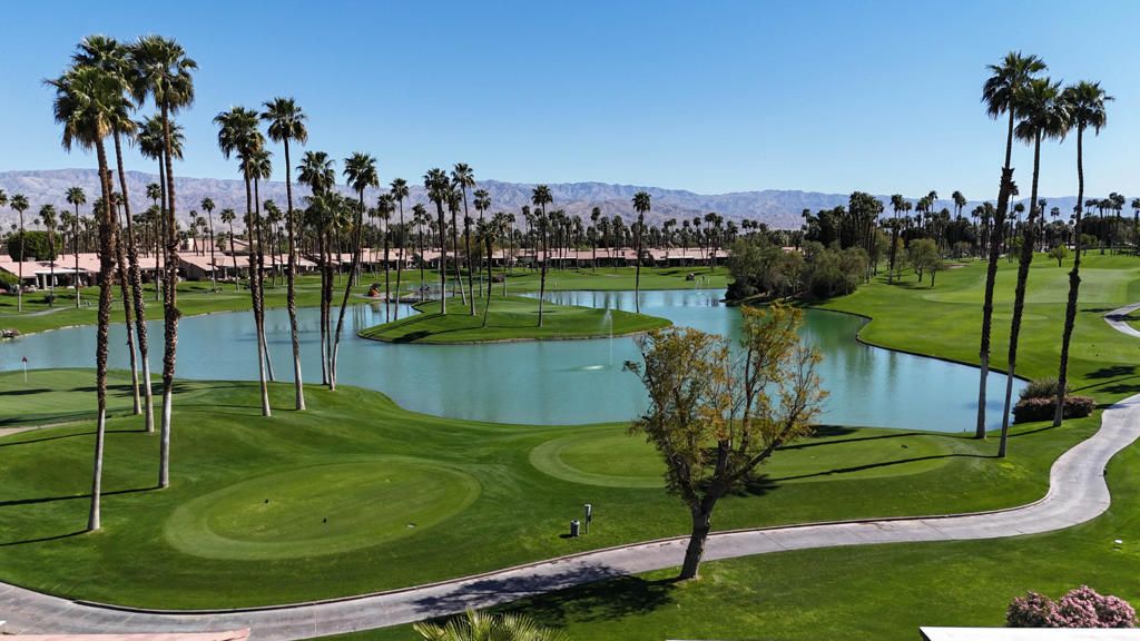 Image 34 of property listing at 76185 Sweet Pea Way, Palm Desert, CA 92211