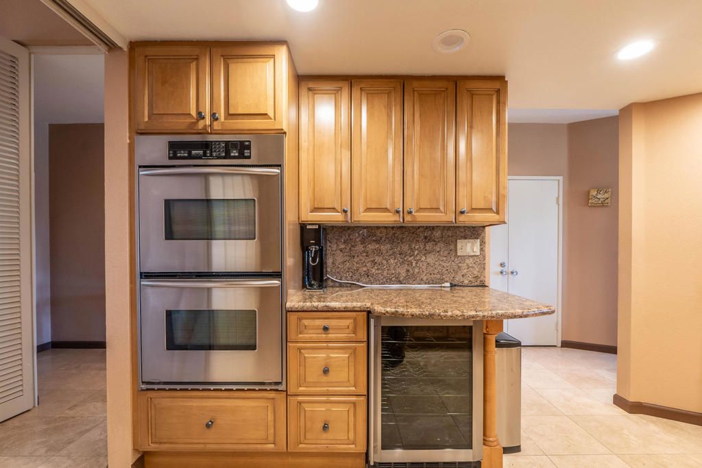 Image 4 of property listing at 76185 Sweet Pea Way, Palm Desert, CA 92211