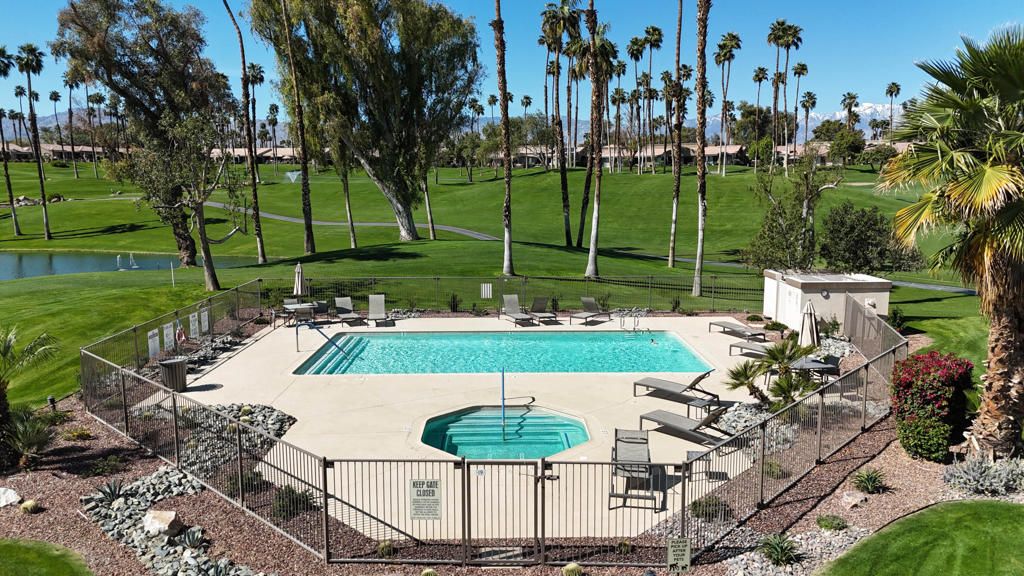 Image 40 of property listing at 76185 Sweet Pea Way, Palm Desert, CA 92211