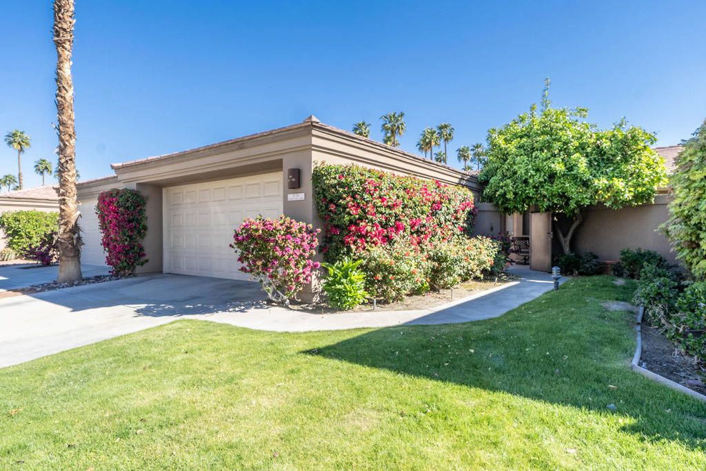 Image 41 of property listing at 76185 Sweet Pea Way, Palm Desert, CA 92211