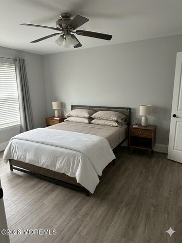 1214 Coast Avenue, Manahawkin, NJ 08050