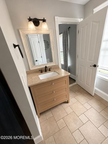 1214 Coast Avenue, Manahawkin, NJ 08050