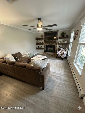 1214 Coast Avenue, Manahawkin, NJ 08050