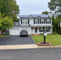 1214 Coast Avenue, Manahawkin, NJ 08050