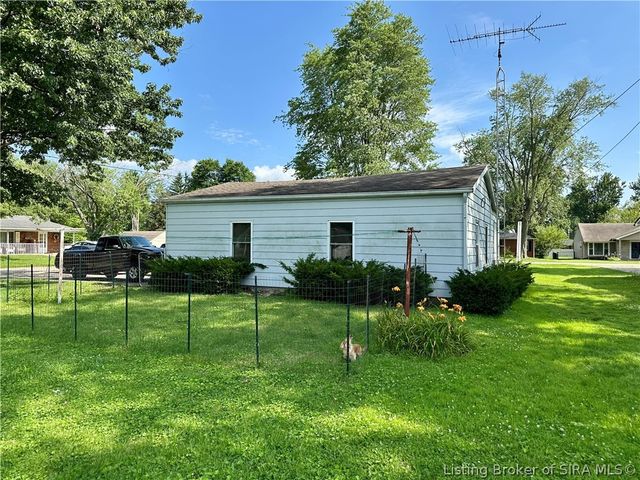 230 Hendricks Street, Madison, IN 47250