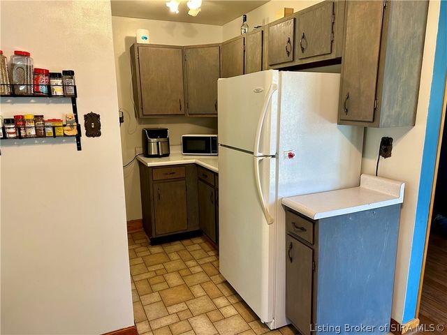 230 Hendricks Street, Madison, IN 47250
