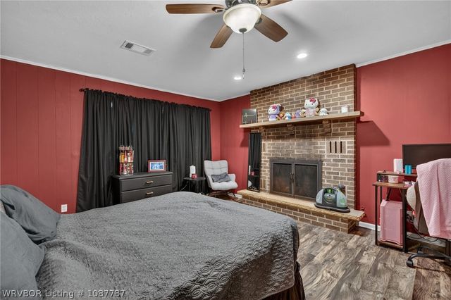 3215 S 18th Street, Fort Smith, AR 72901