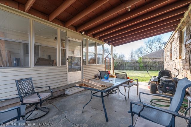 3215 S 18th Street, Fort Smith, AR 72901