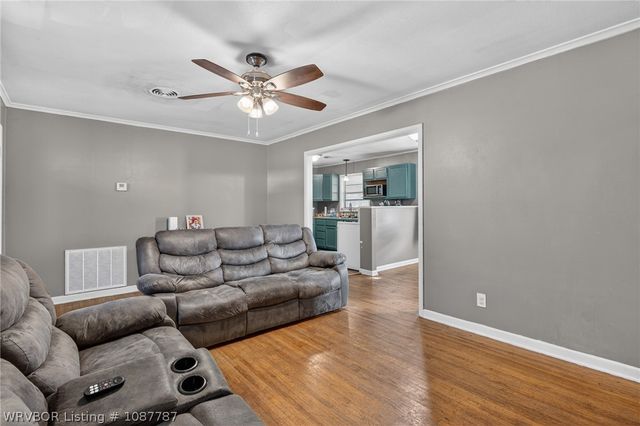 3215 S 18th Street, Fort Smith, AR 72901