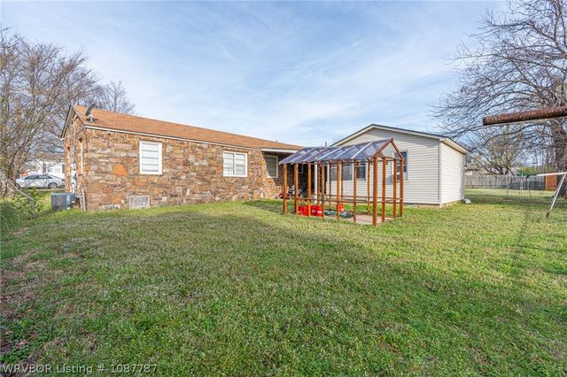 3215 S 18th Street, Fort Smith, AR 72901