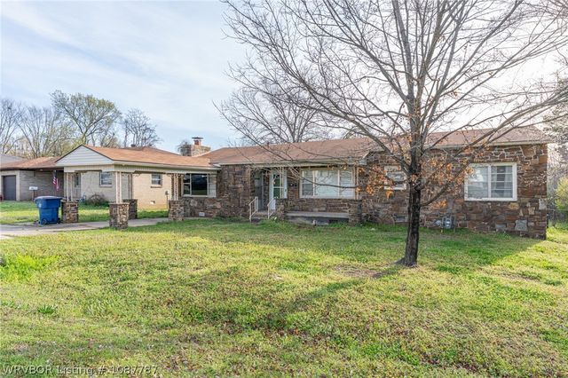 3215 S 18th Street, Fort Smith, AR 72901