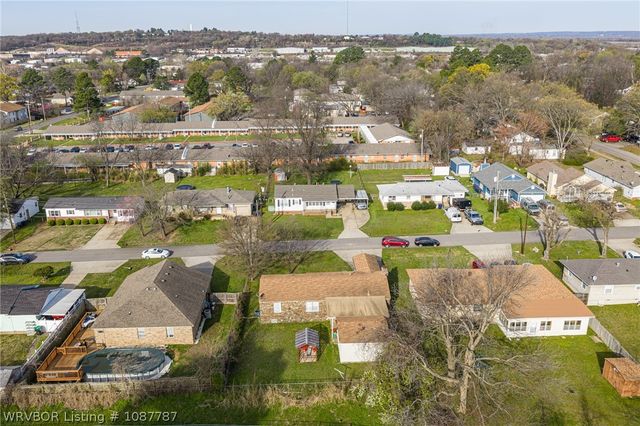 3215 S 18th Street, Fort Smith, AR 72901