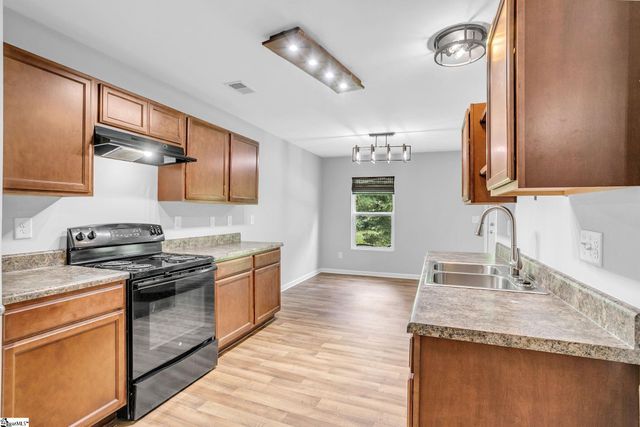 256 Cotton Creek Way, Spartanburg, SC 29302