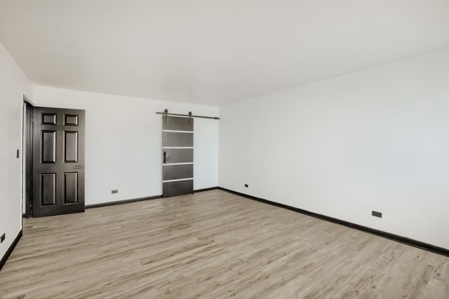 6171 N Sheridan Road 2311, Chicago, IL 60660